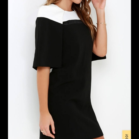 Elliatt Vatican black and white cape dress! Worn once! - Picture 3 of 5